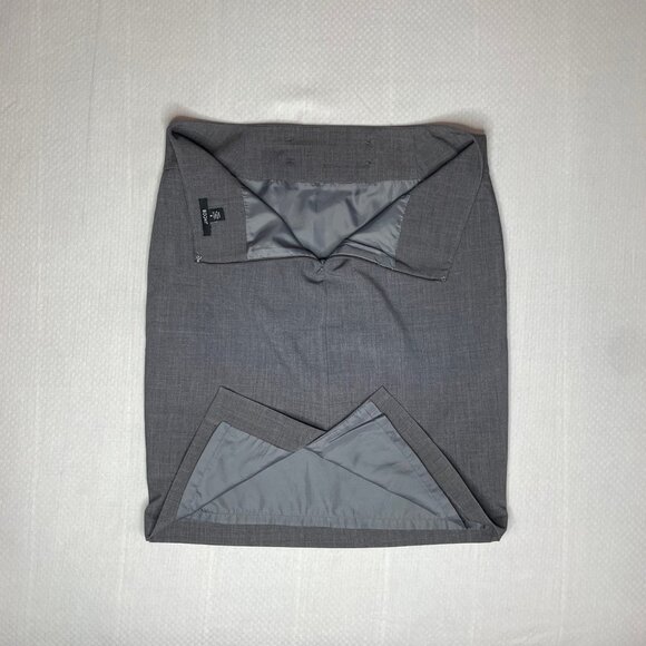 Jacob Gray Pencil Skirt with Button Detail – Size 4 - Picture 3 of 7